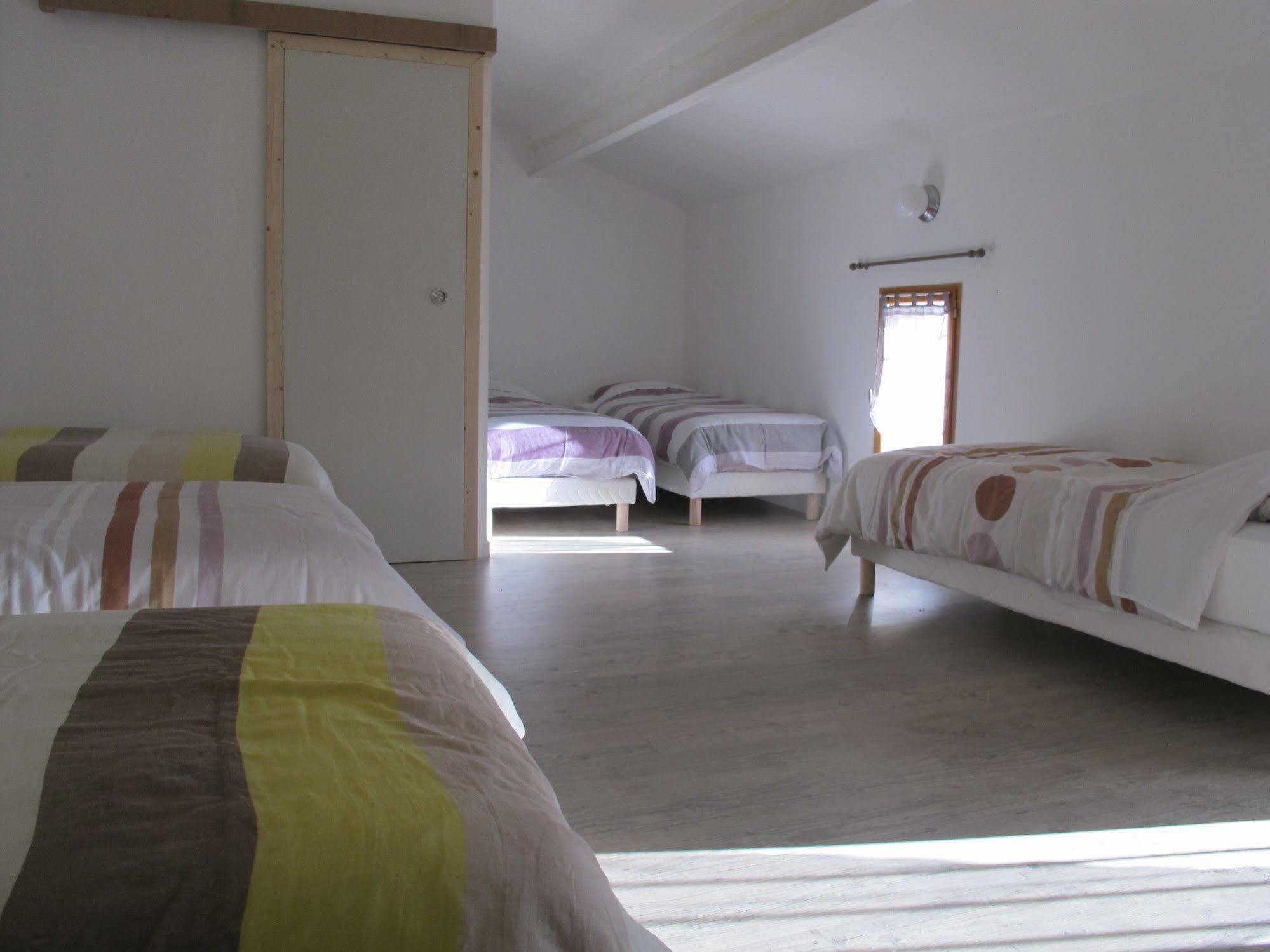Bed and Breakfast Lou Cardalines Bédoin Esterno foto